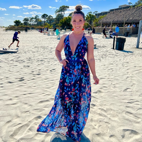 🏝Meet Your Posher🍾 - Picture 6 of 16